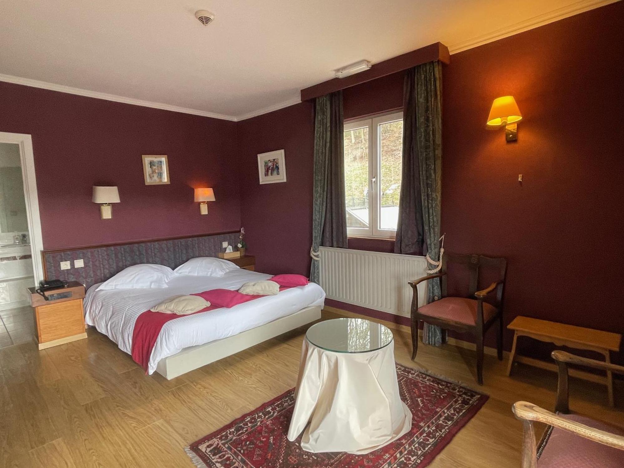Le Cosy Hotel Bouillon Bagian luar foto